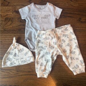 Tahari Gray and Cream Kids Matching Set